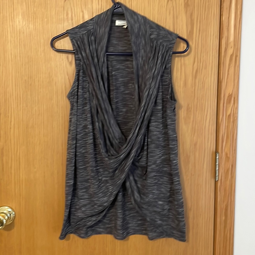 Heather gray dressy tank